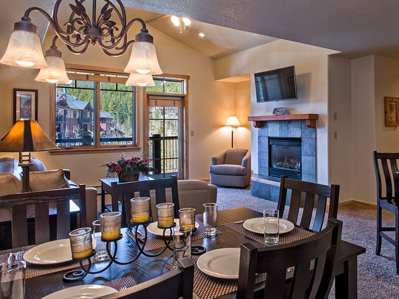 Grand Timber Lodge