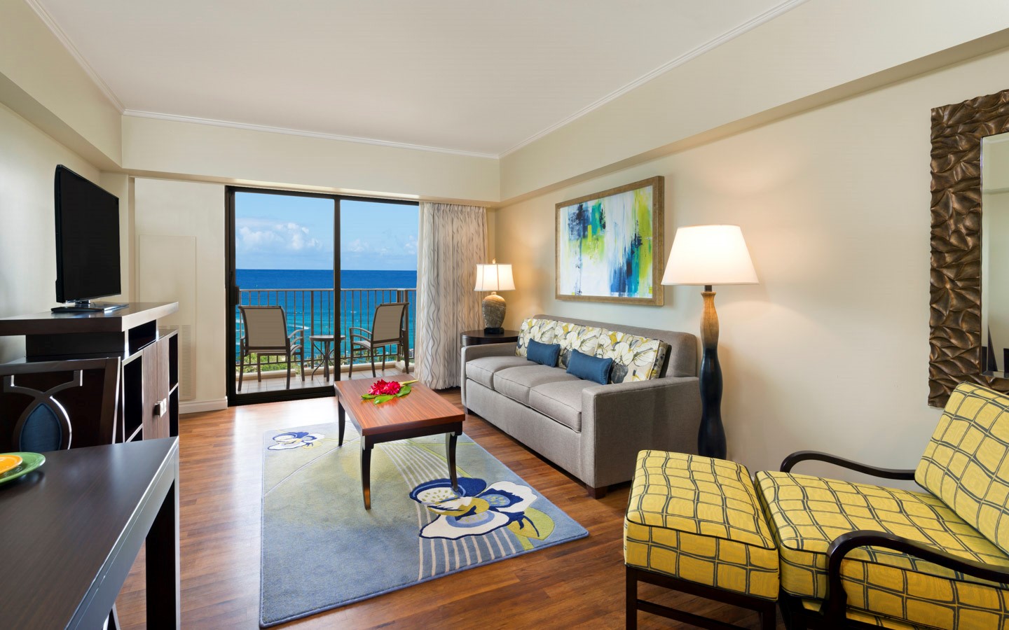 Hawaiian Village- Kalia Suites