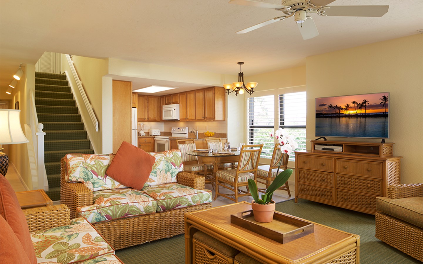 Tortuga Beach Club Resort