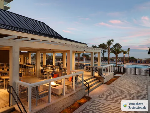 Resort exterior at Ocean Oak Resort By Hilton Grand Vacations Club